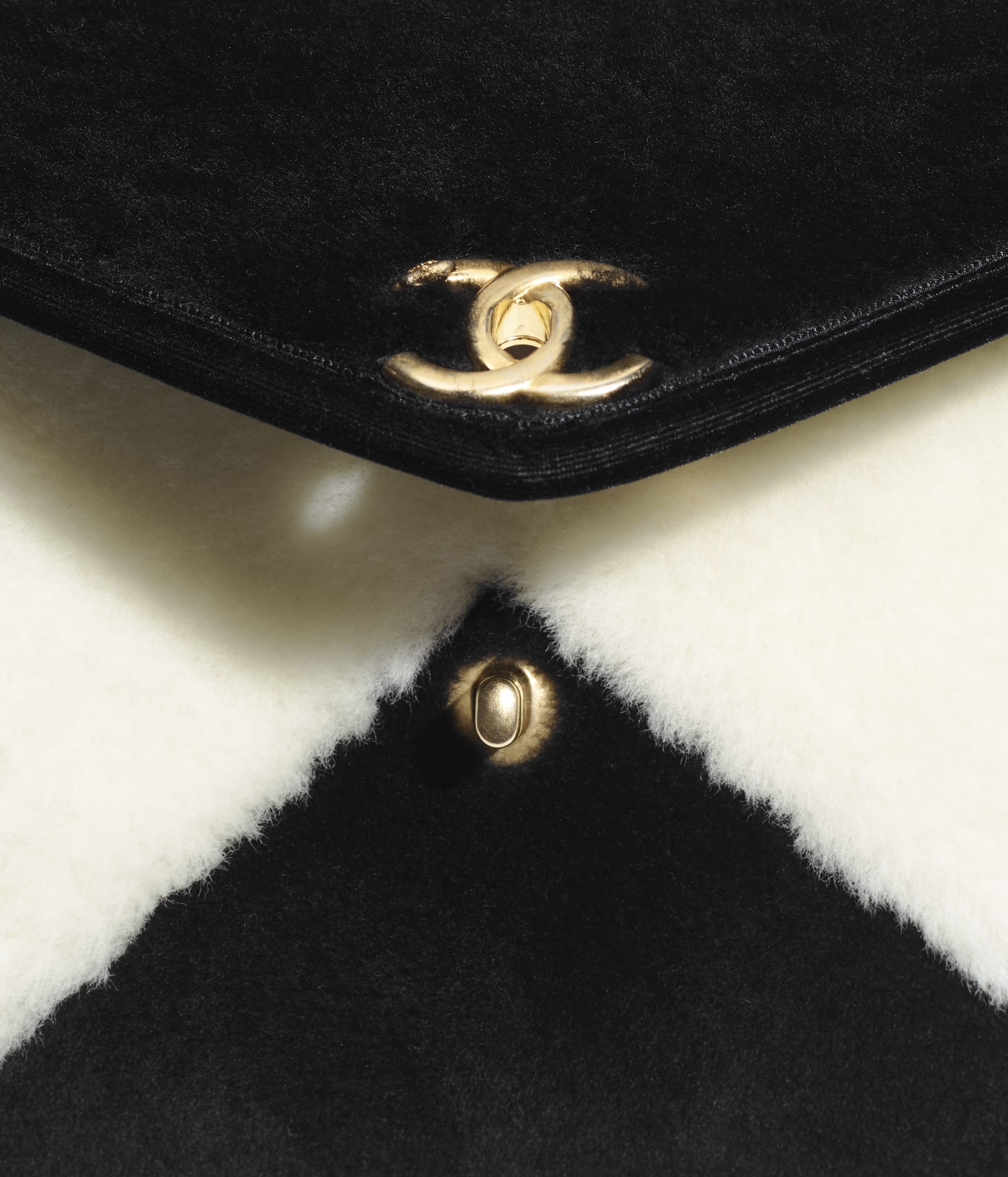 Small Flap Bag - 3