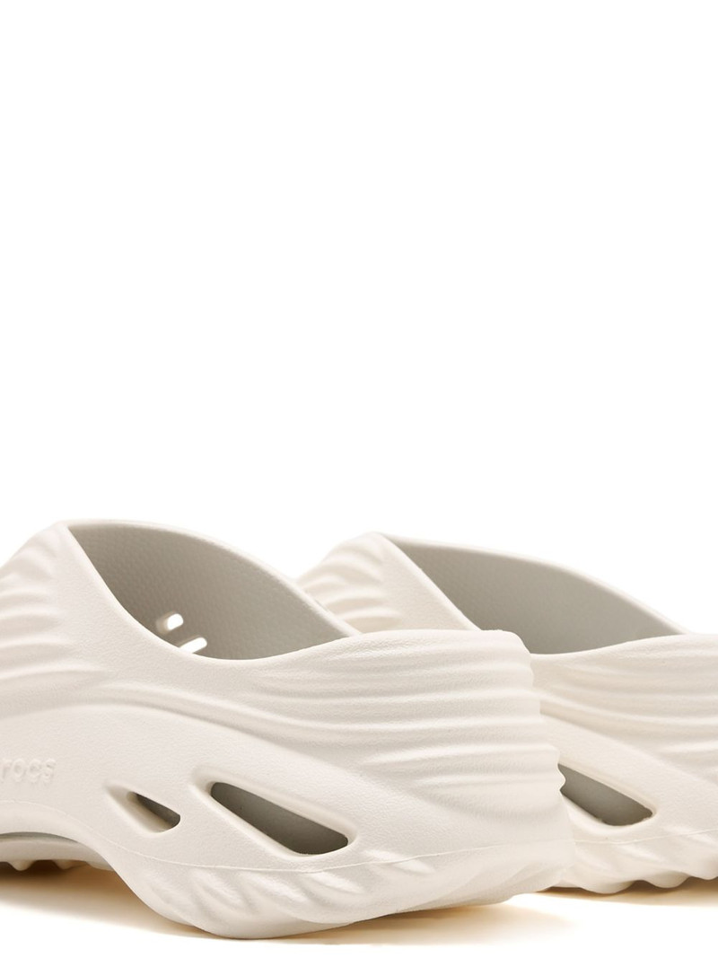 Echo cut-out clogs 4