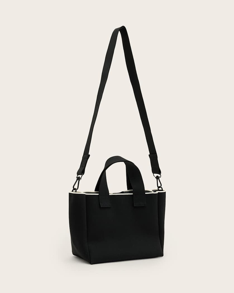 IZZY LOGO PRINT KNITTED MINI TOTE BAG 7