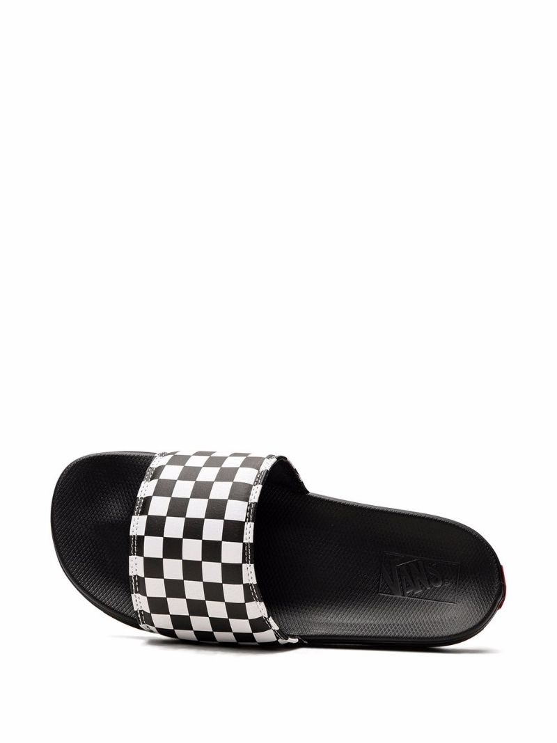 Checkerboard La Costa slides - 4