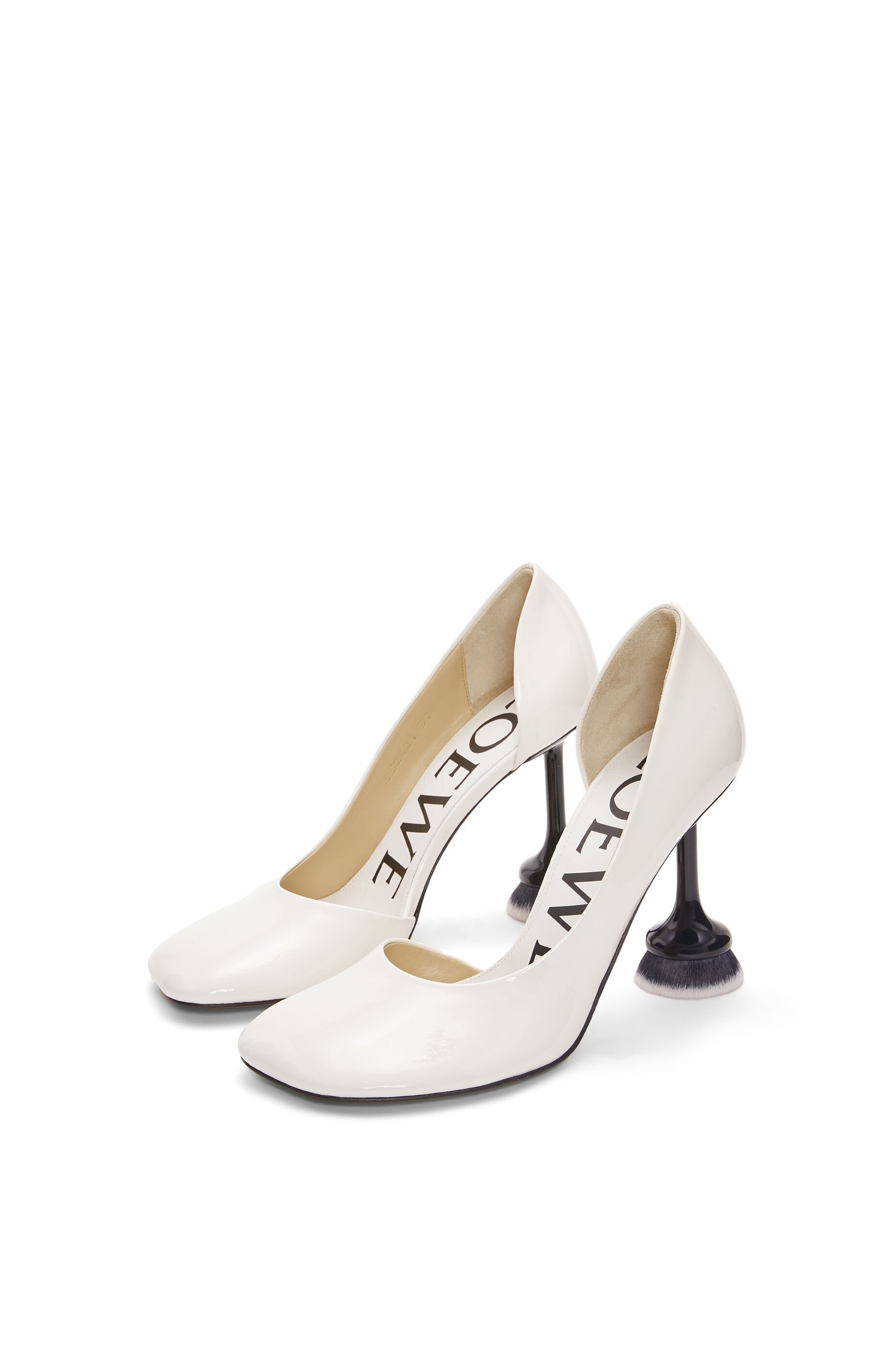 Toy brush D'Orsay pump in patent lambskin - 3
