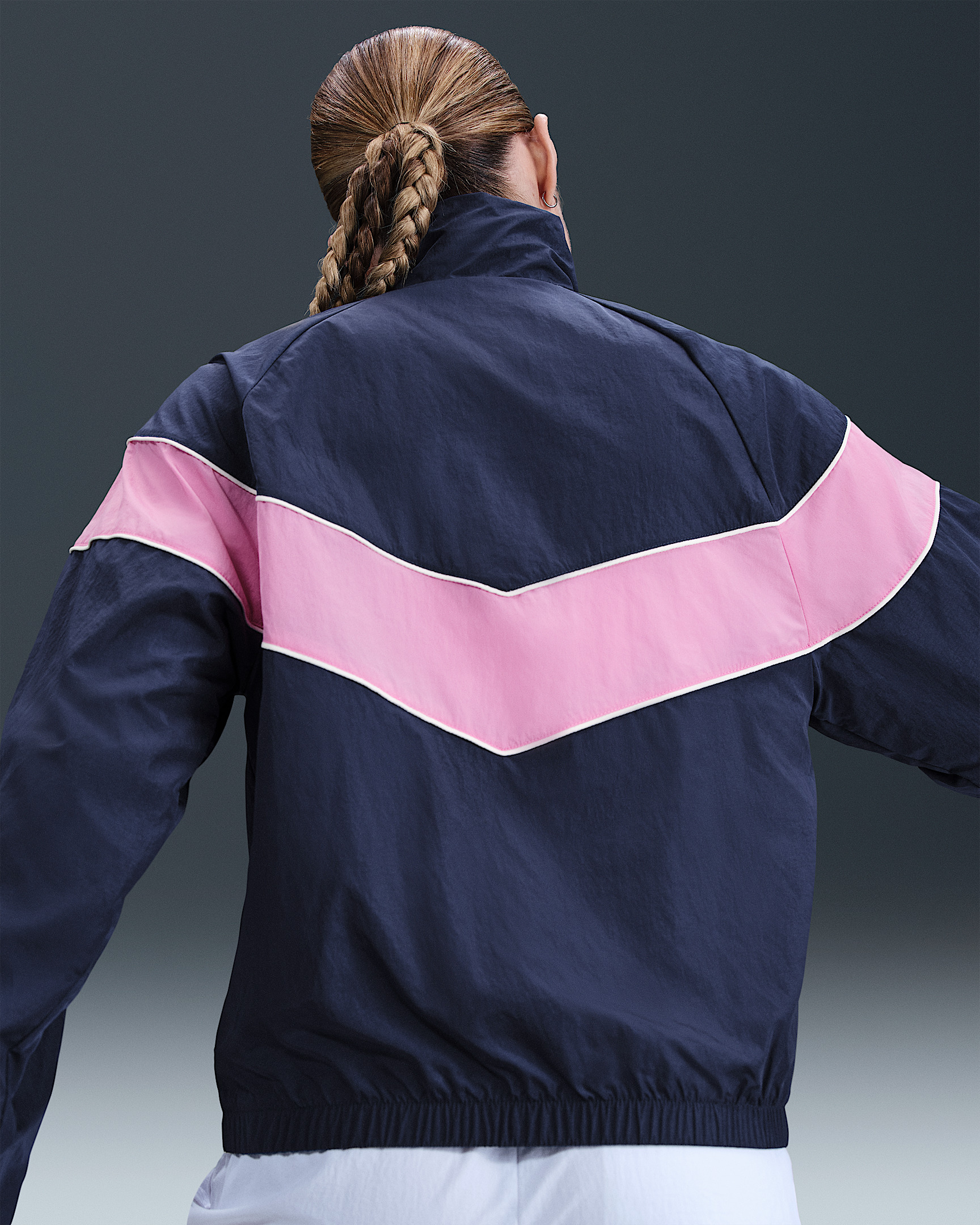 Nike Windrunner Women's Loose UV Woven Full-Zip Jacket - 2