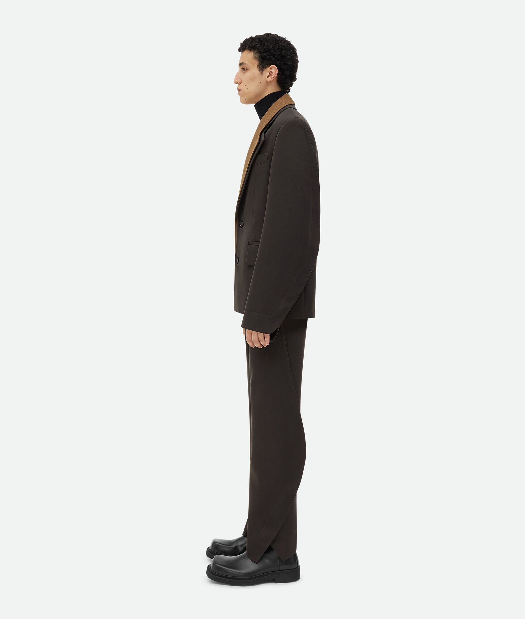 Wool Jacket With Contrasting Collar - 2