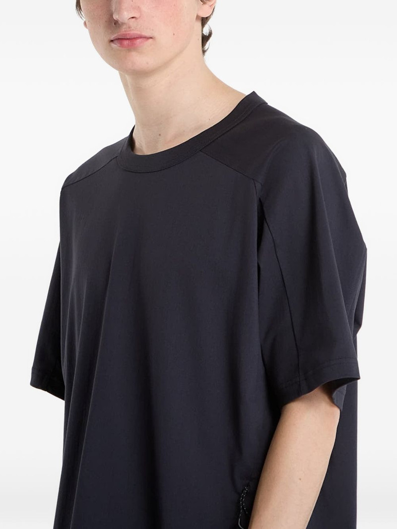 shoulder panel T-shirt 4
