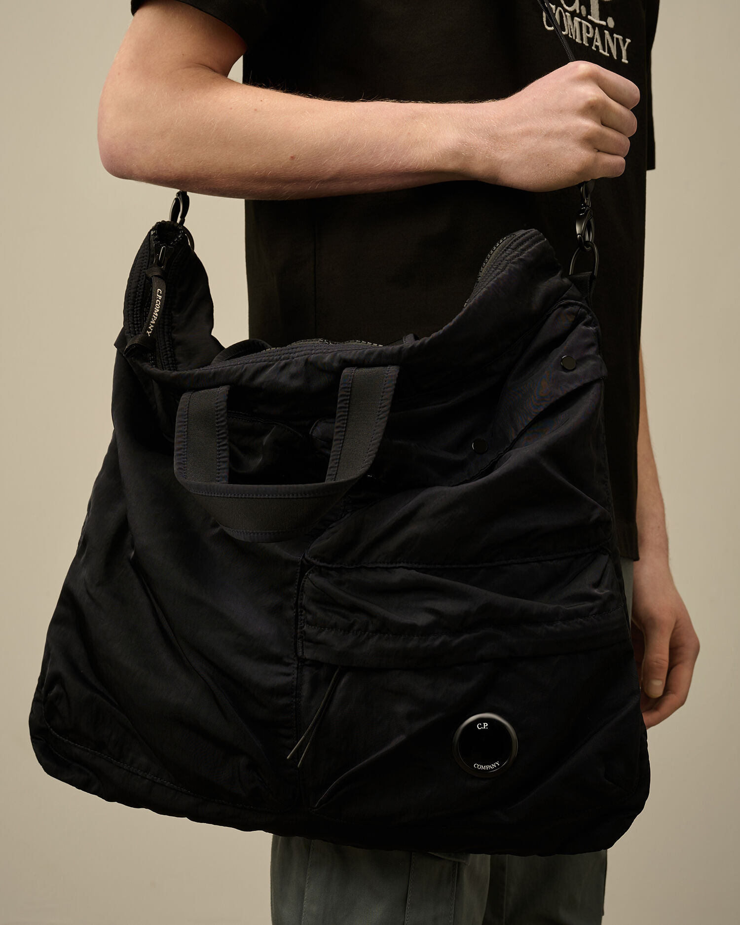 Nylon B Lens Tote Bag - 4