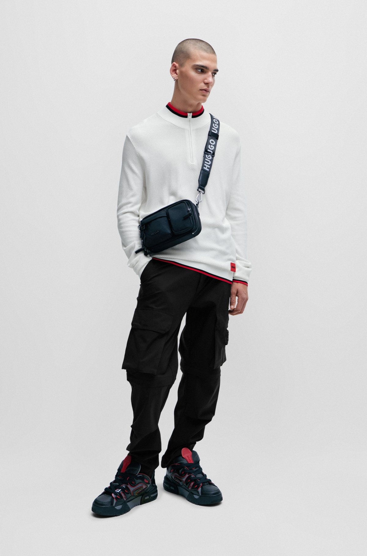REGULAR-FIT CARGO TROUSERS WITH STACKED-LOGO STRAP - 3