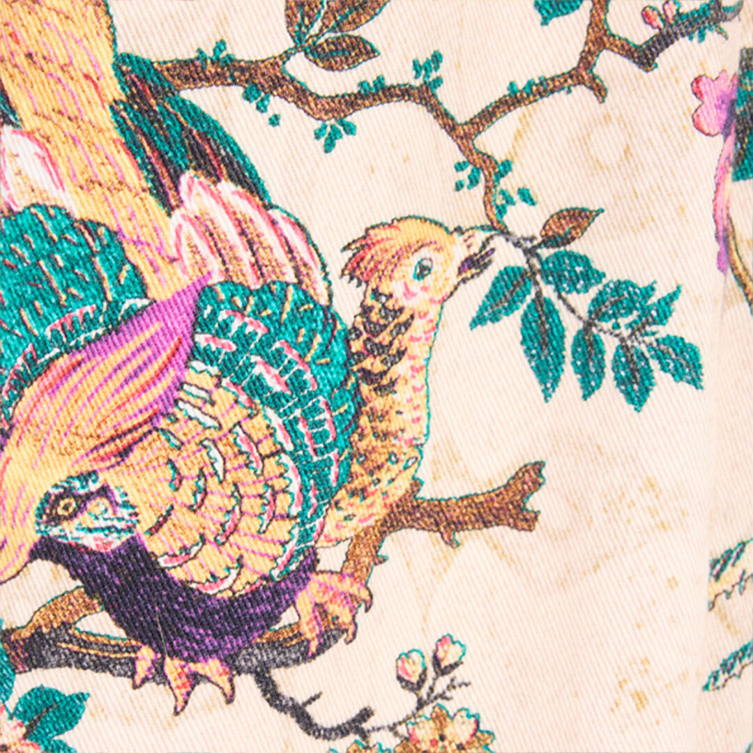 Jeans With Oriental Bird Print - 5