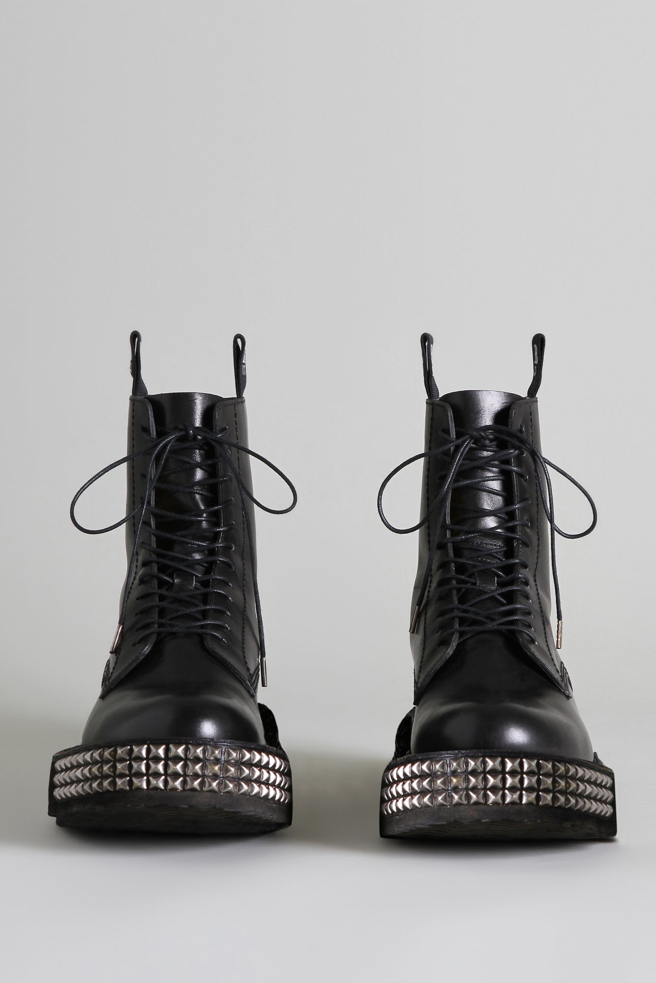 SINGLE STACK BOOT WITH STUD SOLE - BLACK - 2