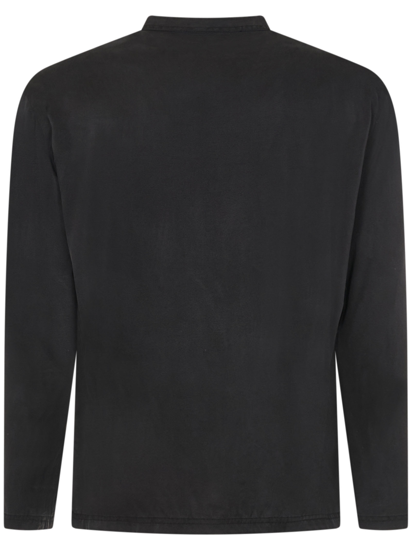 Henley pajama shirt in black stretch silk with logoed label on the bottom and side slits. - 2