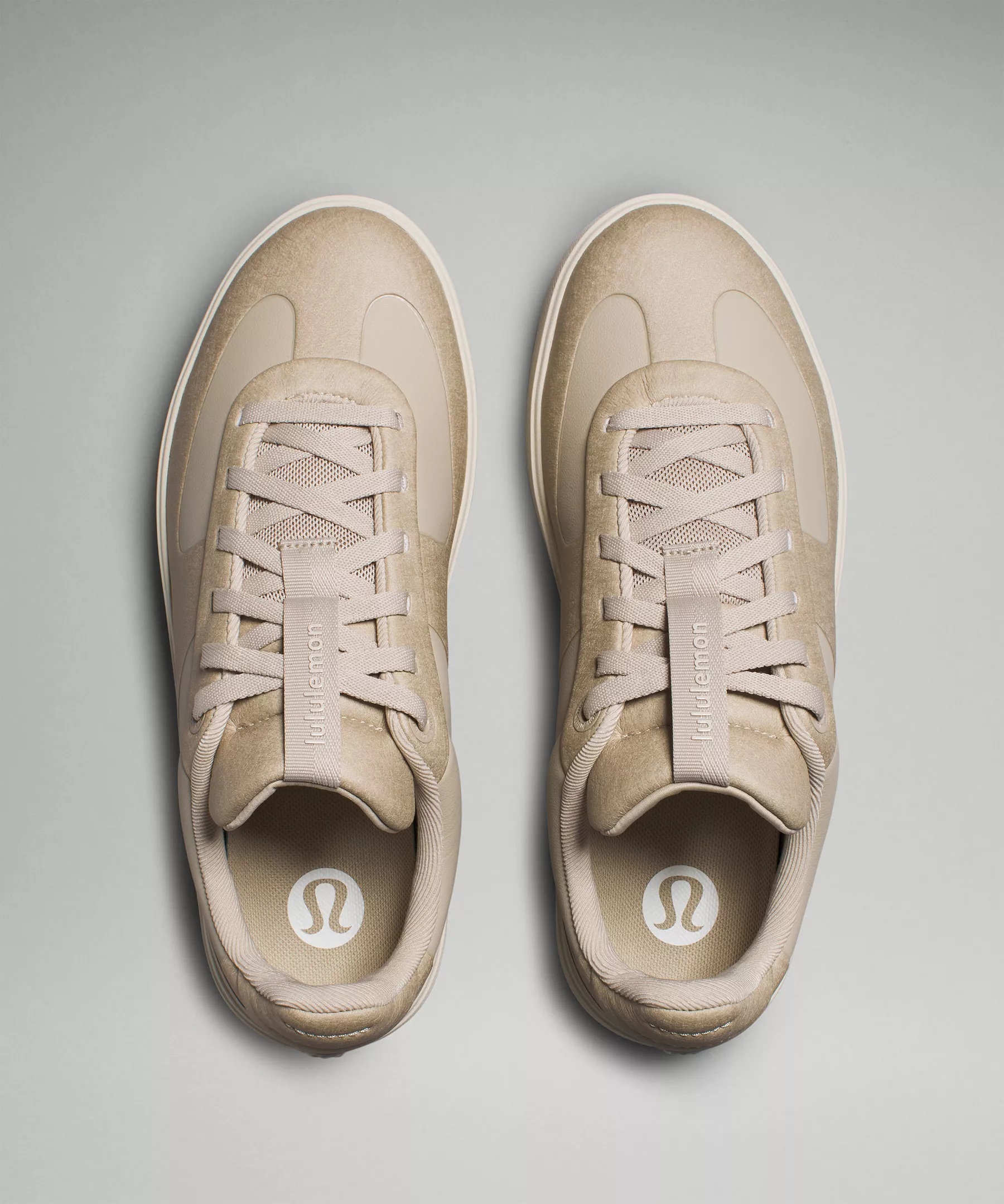 cityverse Women's Sneaker - 5