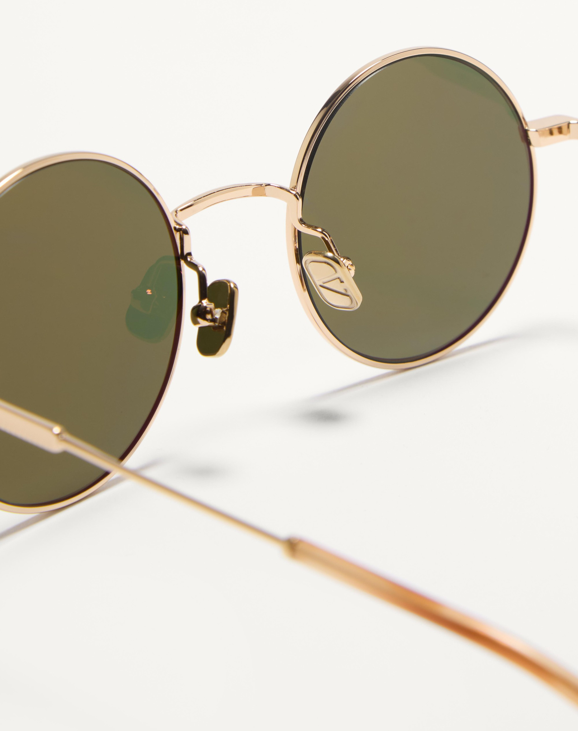 ROUND METAL FRAME - 8