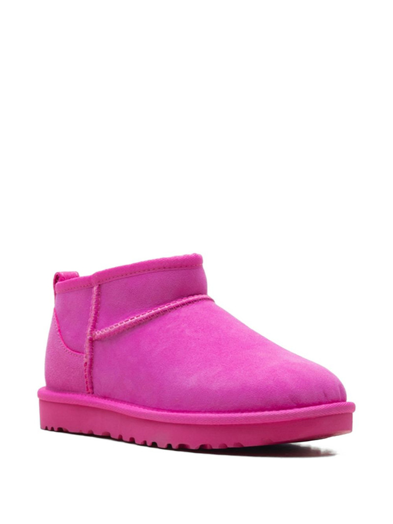 UGG Classic Ultra Mini boots outlook