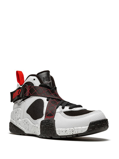 Nike Air Raid sneakers outlook