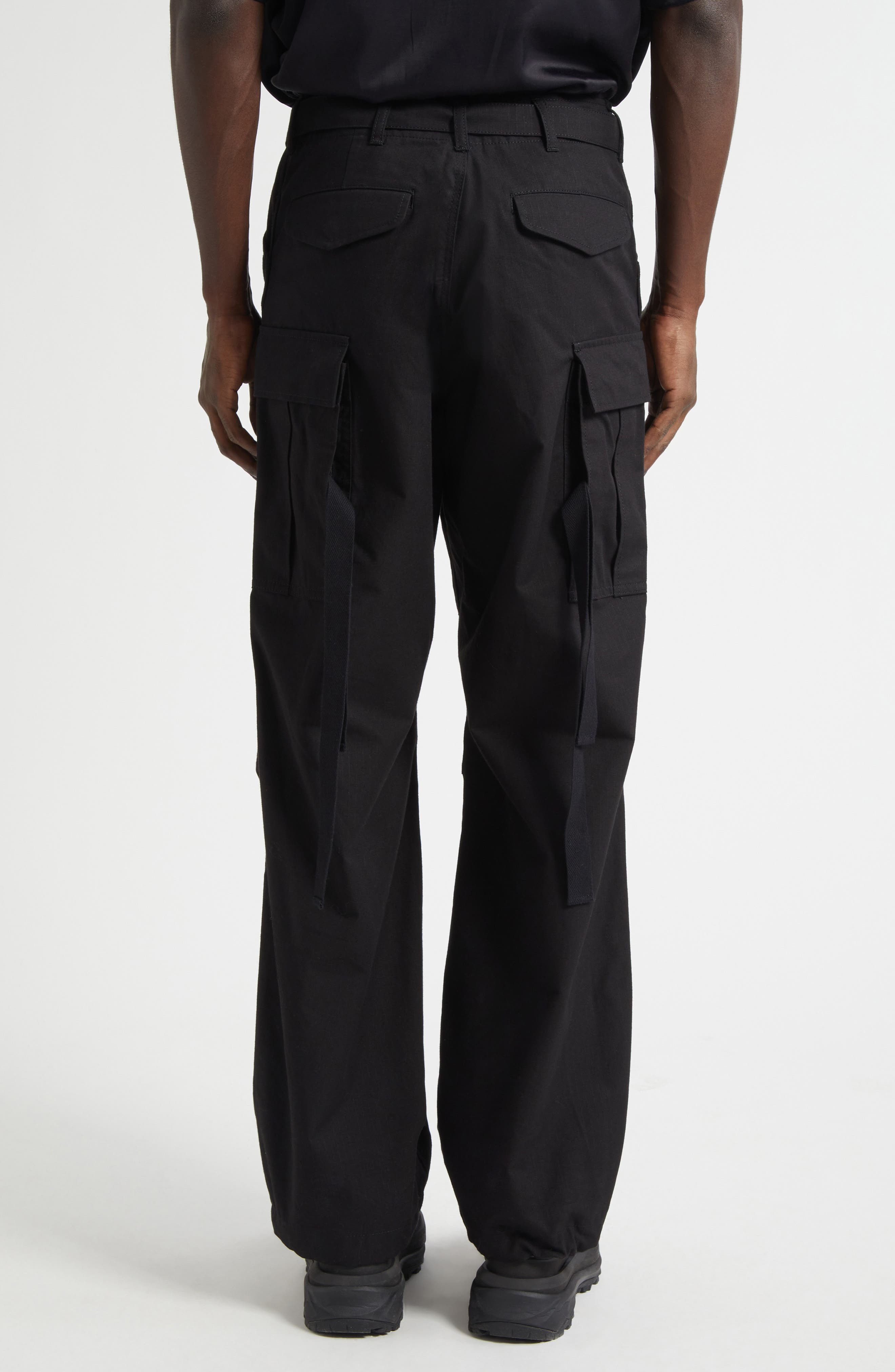 Sacai Belted Cotton & Nylon Ripstop Cargo Pants in Black at Nordstrom - 3