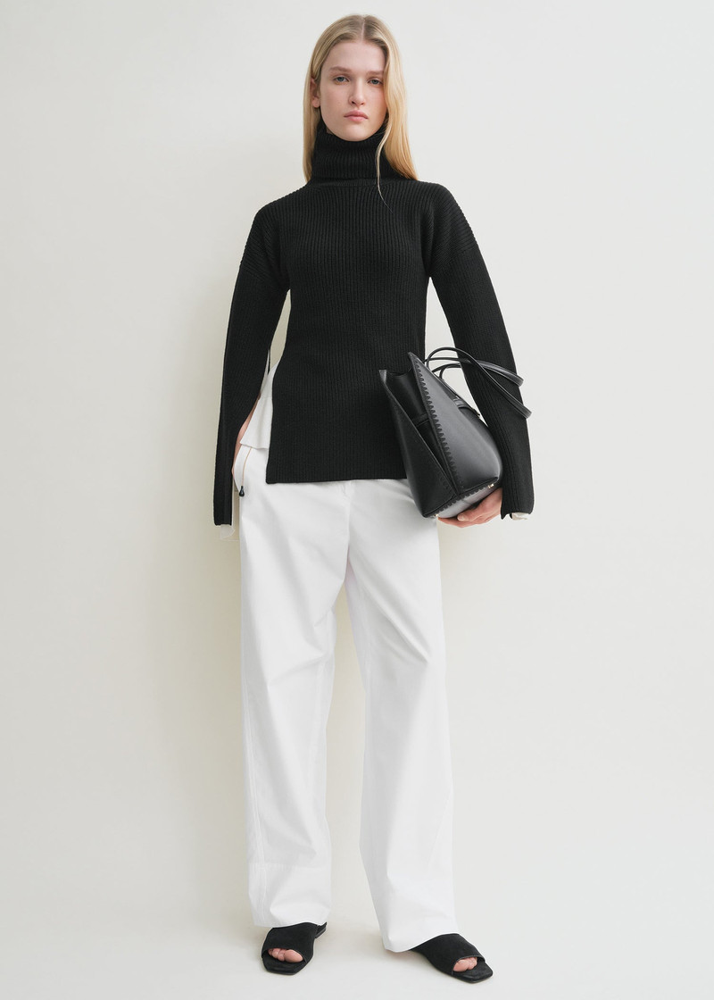 Totême Slit sleeve knit black outlook