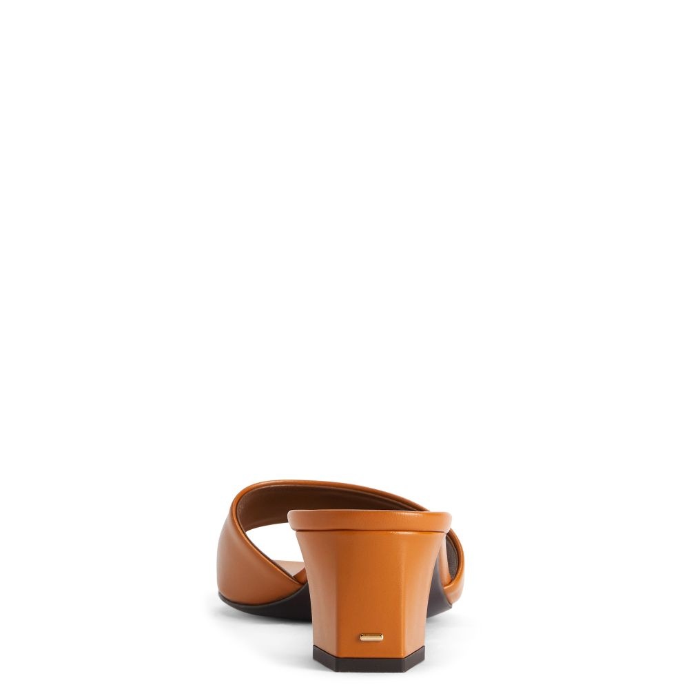 Talia Mule 45 - 4