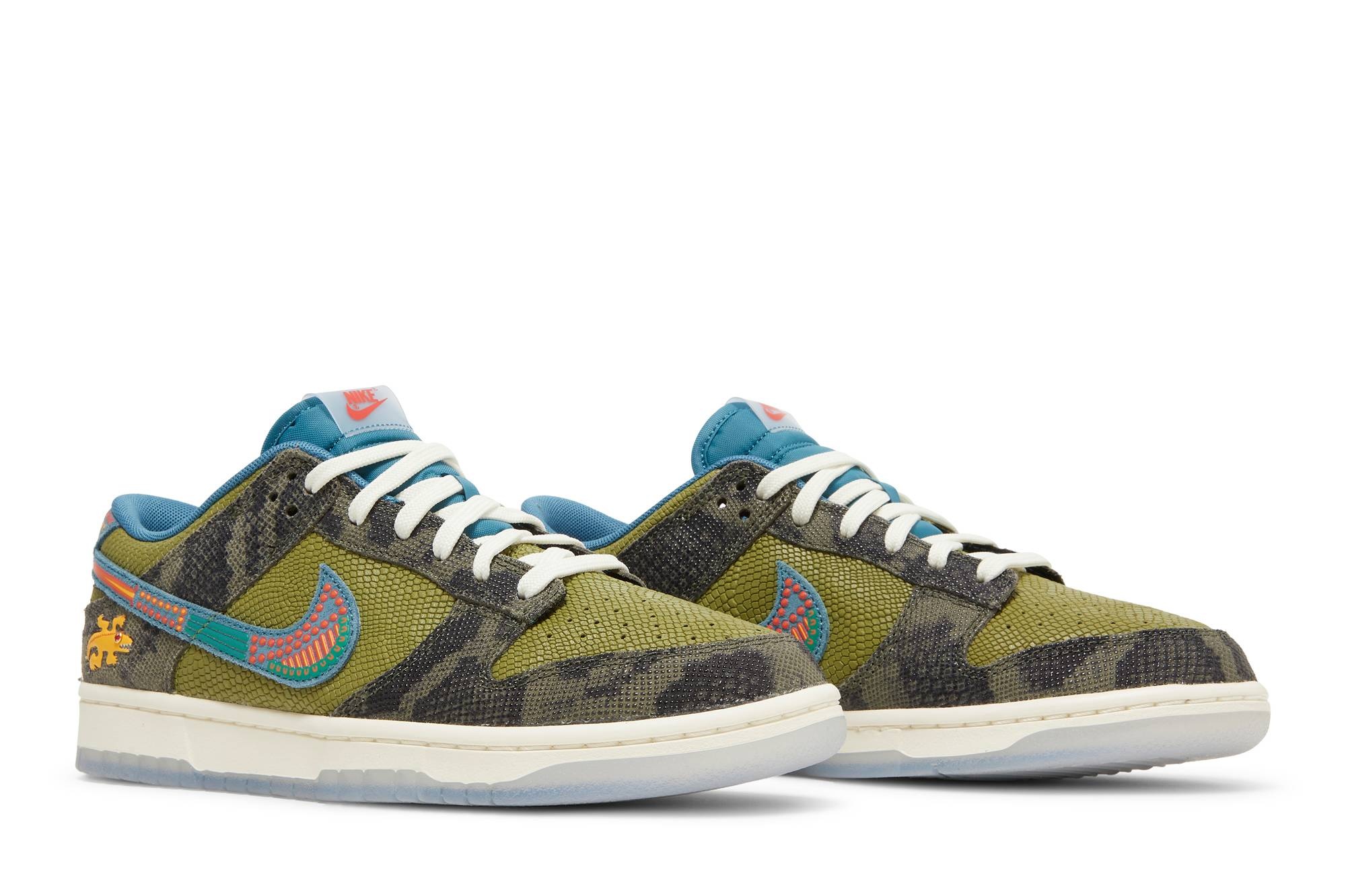 Dunk Low 'SiEMPRE Familia' - 8