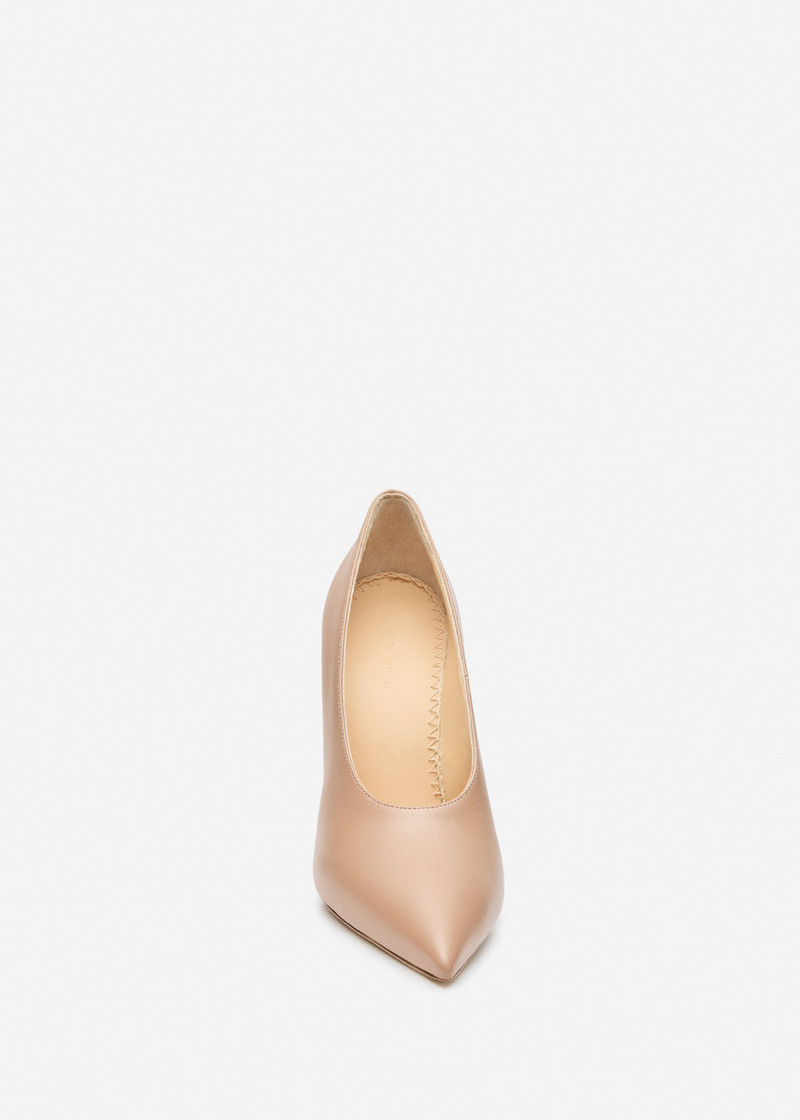MAGDA BUTRYM Pointed pumps in nude leather outlook