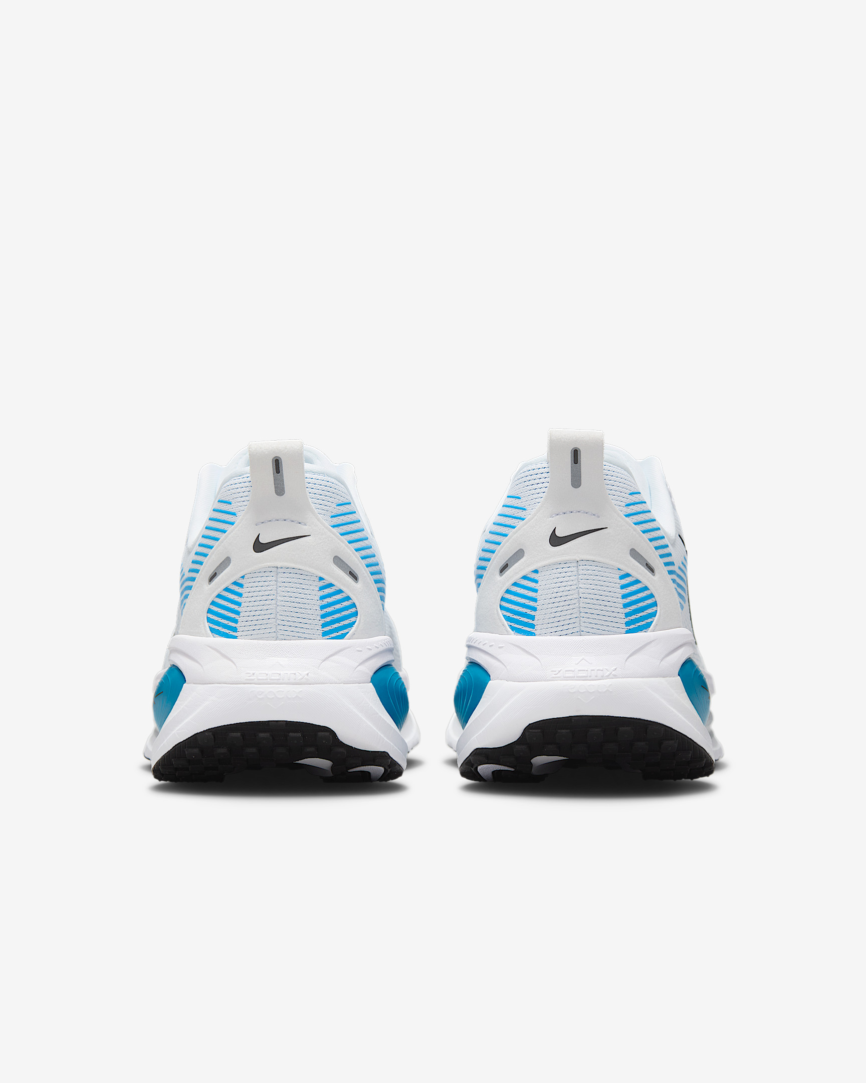 Nike Vomero 18 Men's Road Running Shoes - 6