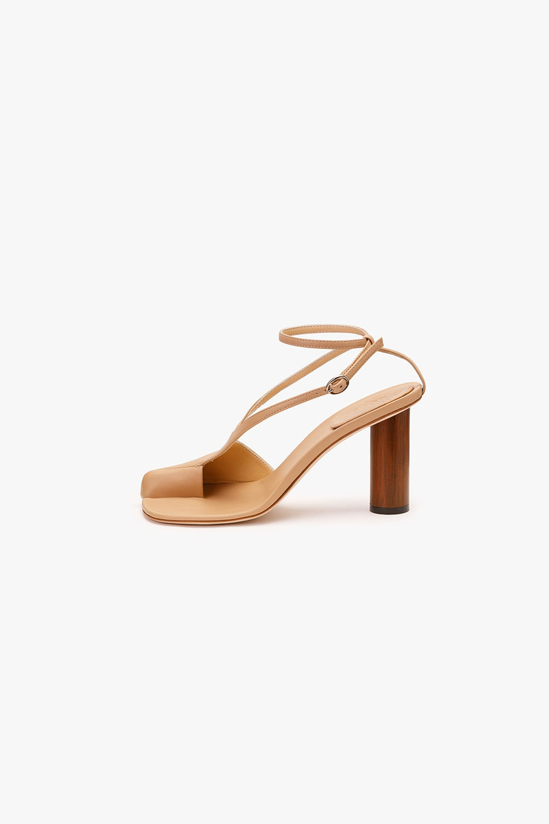 ASYMMETRIC CHRISTINE SHOES BEIGE 1