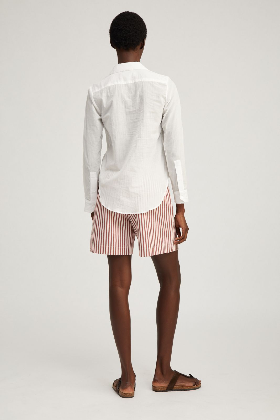 WHITE VOILE FITTED BUTTON DOWN - 2