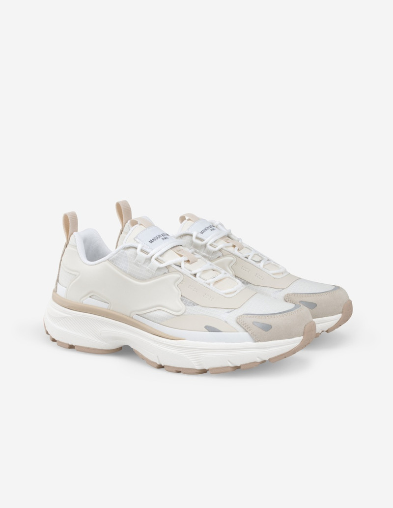 Maison Kitsuné SORA RUNNERS outlook