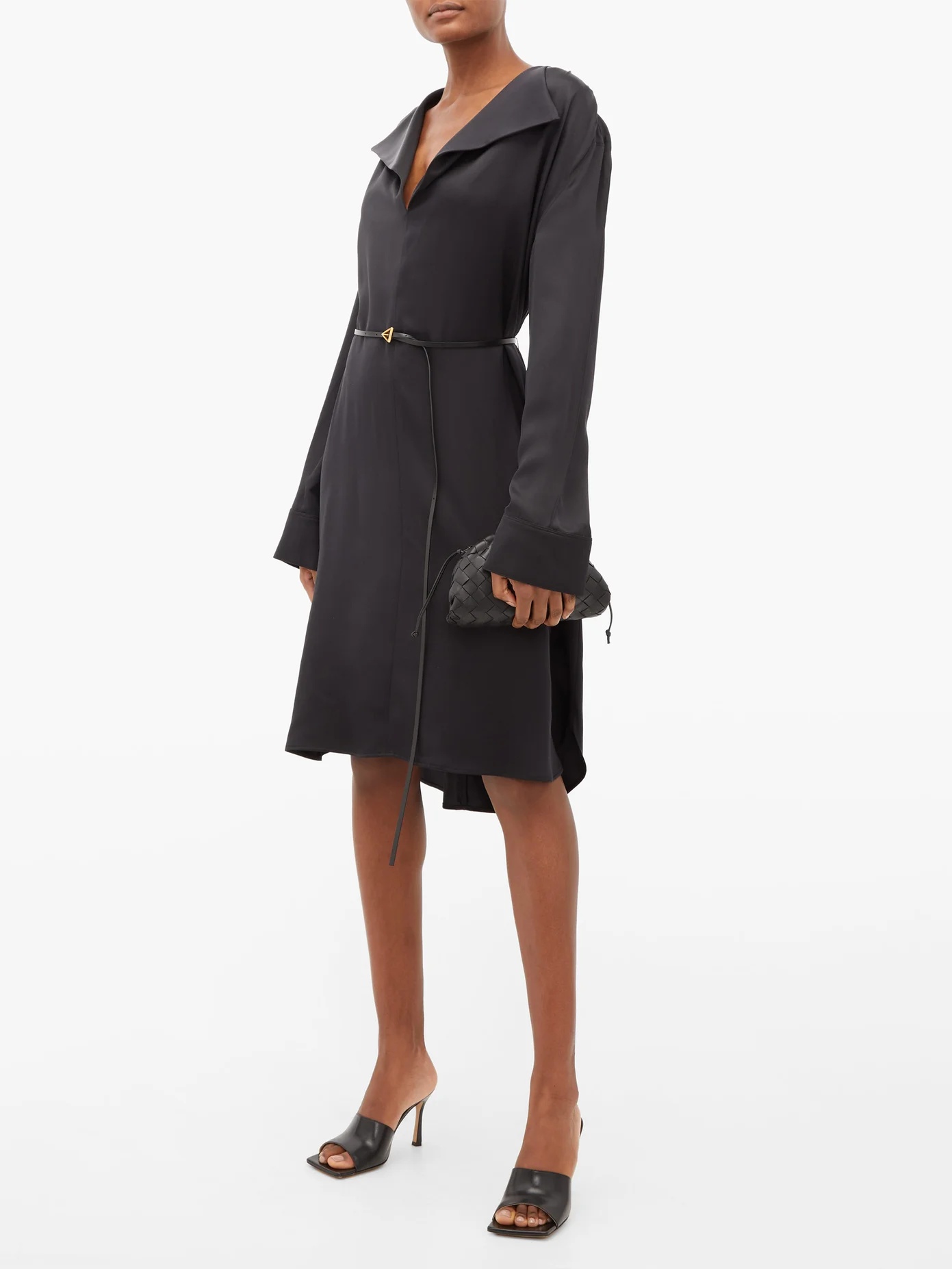 Belted wide-lapel silk-satin dress - 3