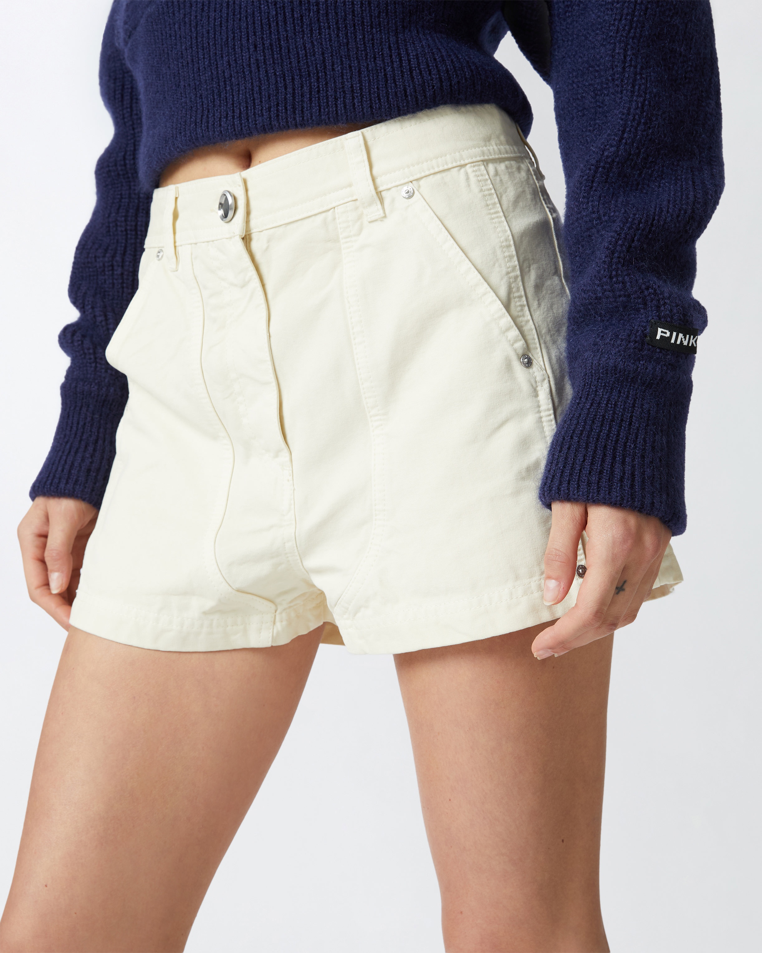 COTTON SHORTS WITH POCKETS - 5
