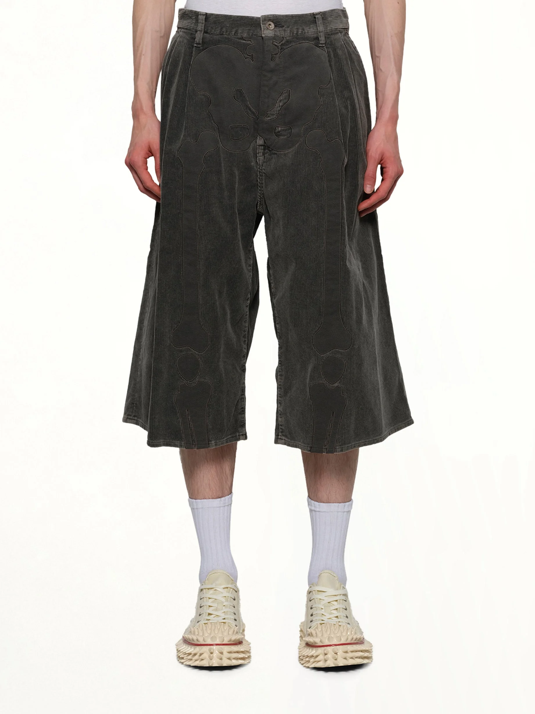 Bone Applique Corduroy Croppedpants in Grey - 1