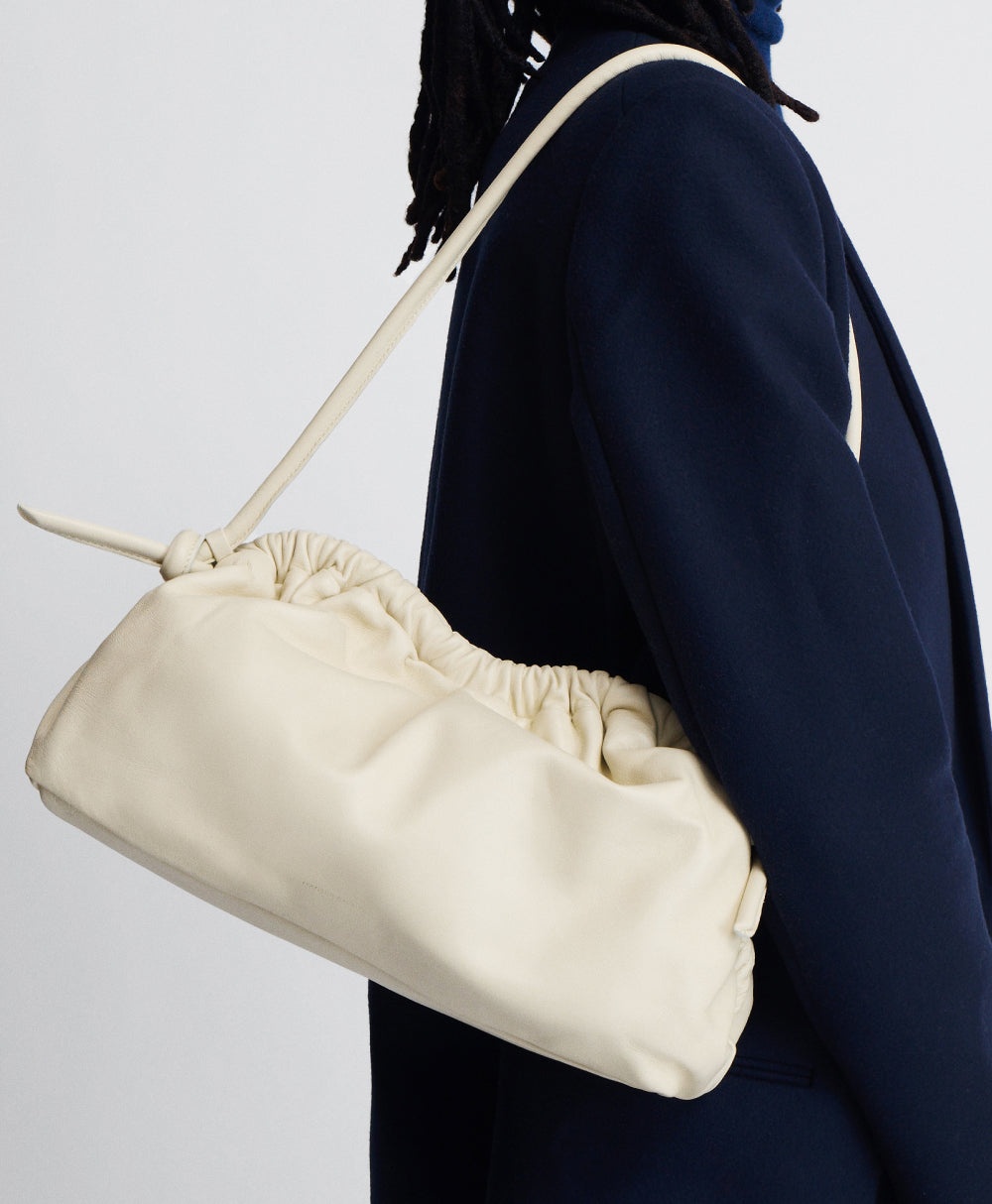 OVERSIZED CLOUD CLUTCH - 5