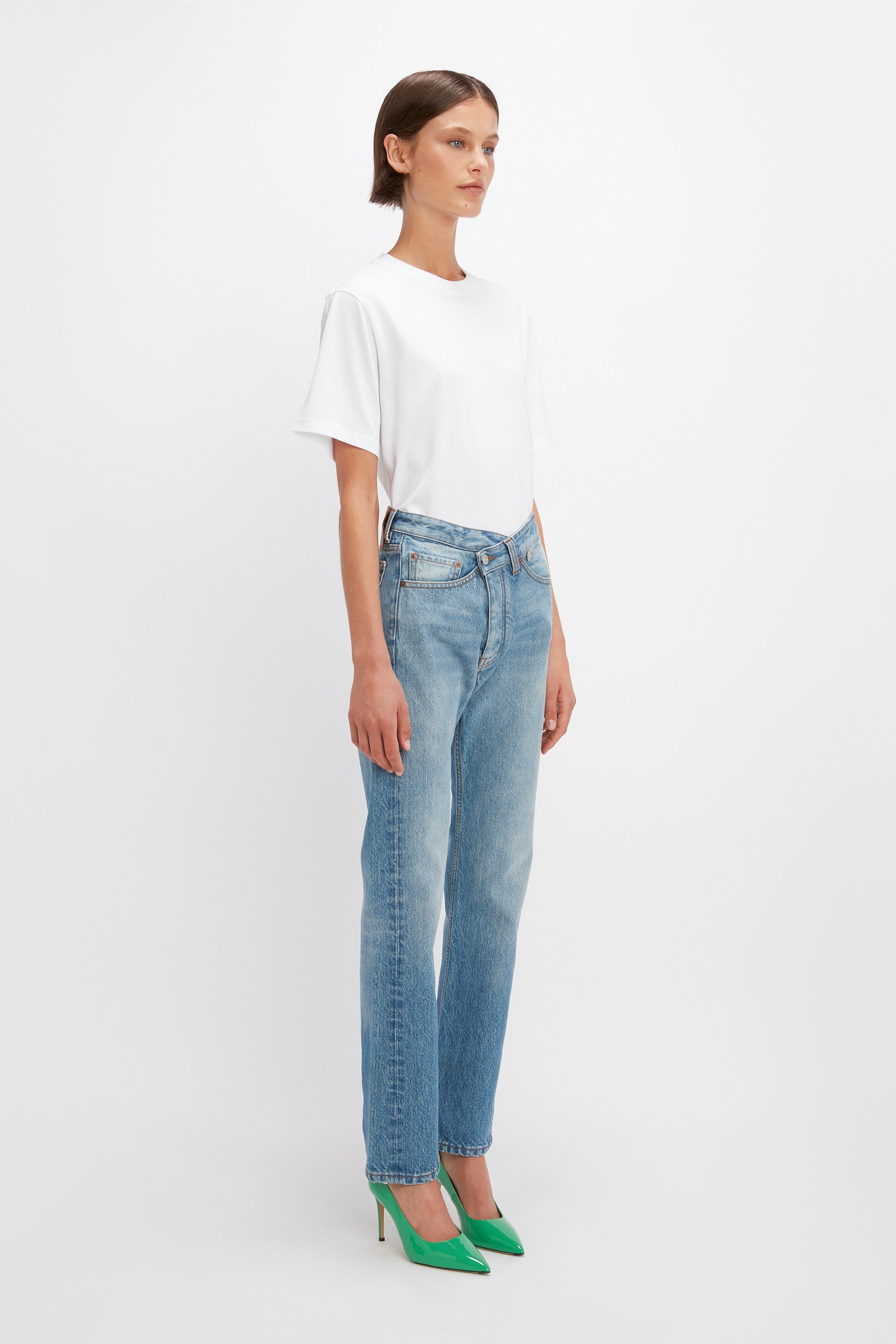 Phoebe Boyfriend Fit Jean in California Wash - 3