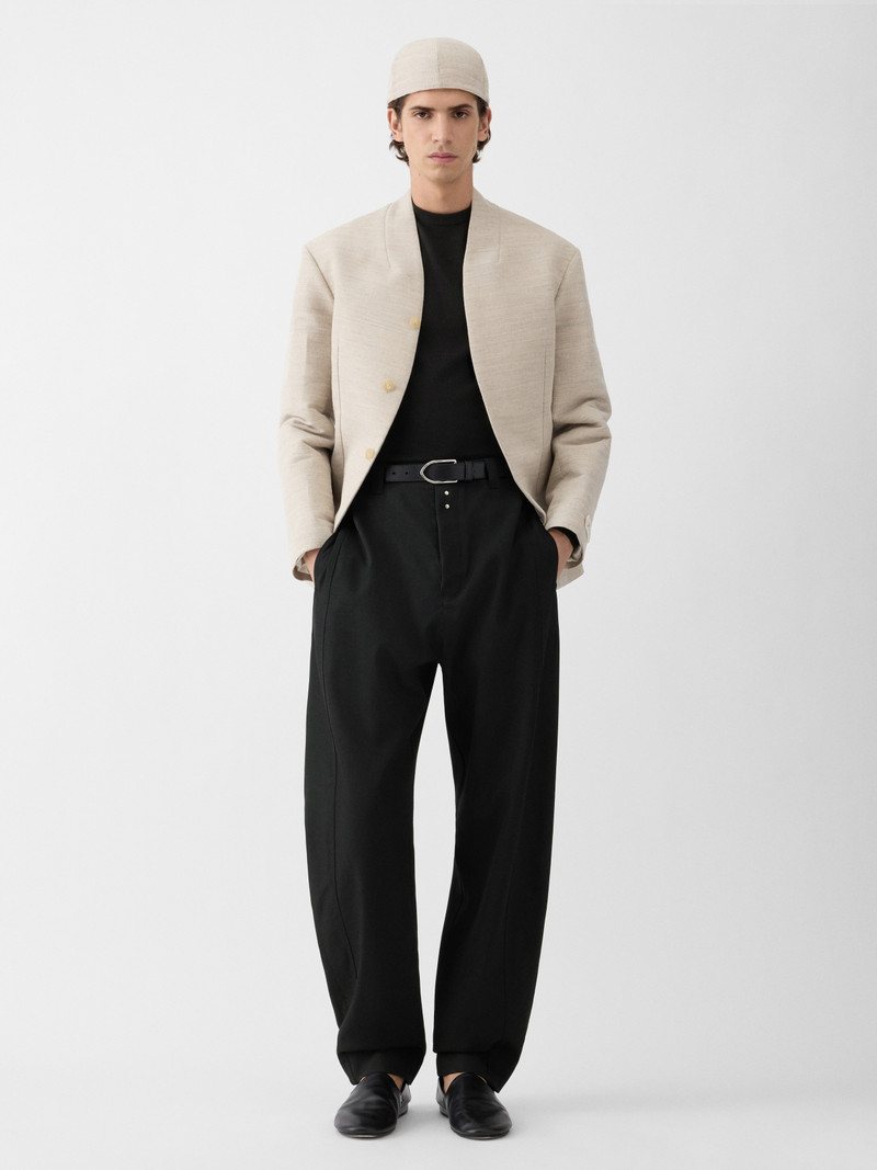 JACQUEMUS The Oranger pants outlook