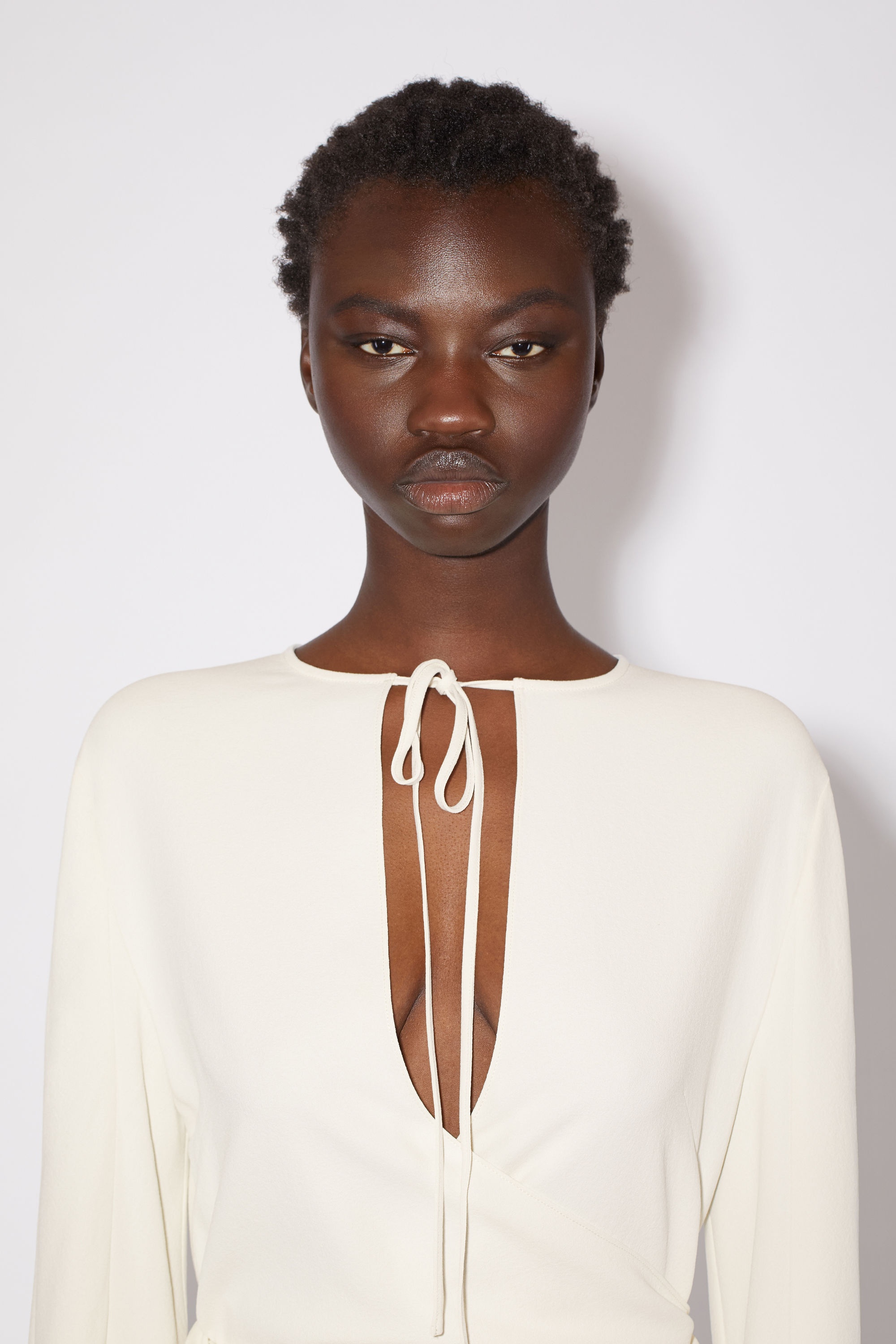 Tie-up wrap dress - Dusty white - 6