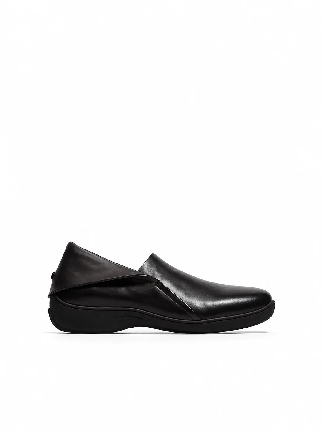 ISKAR SLIP-ON - BLACK - 1