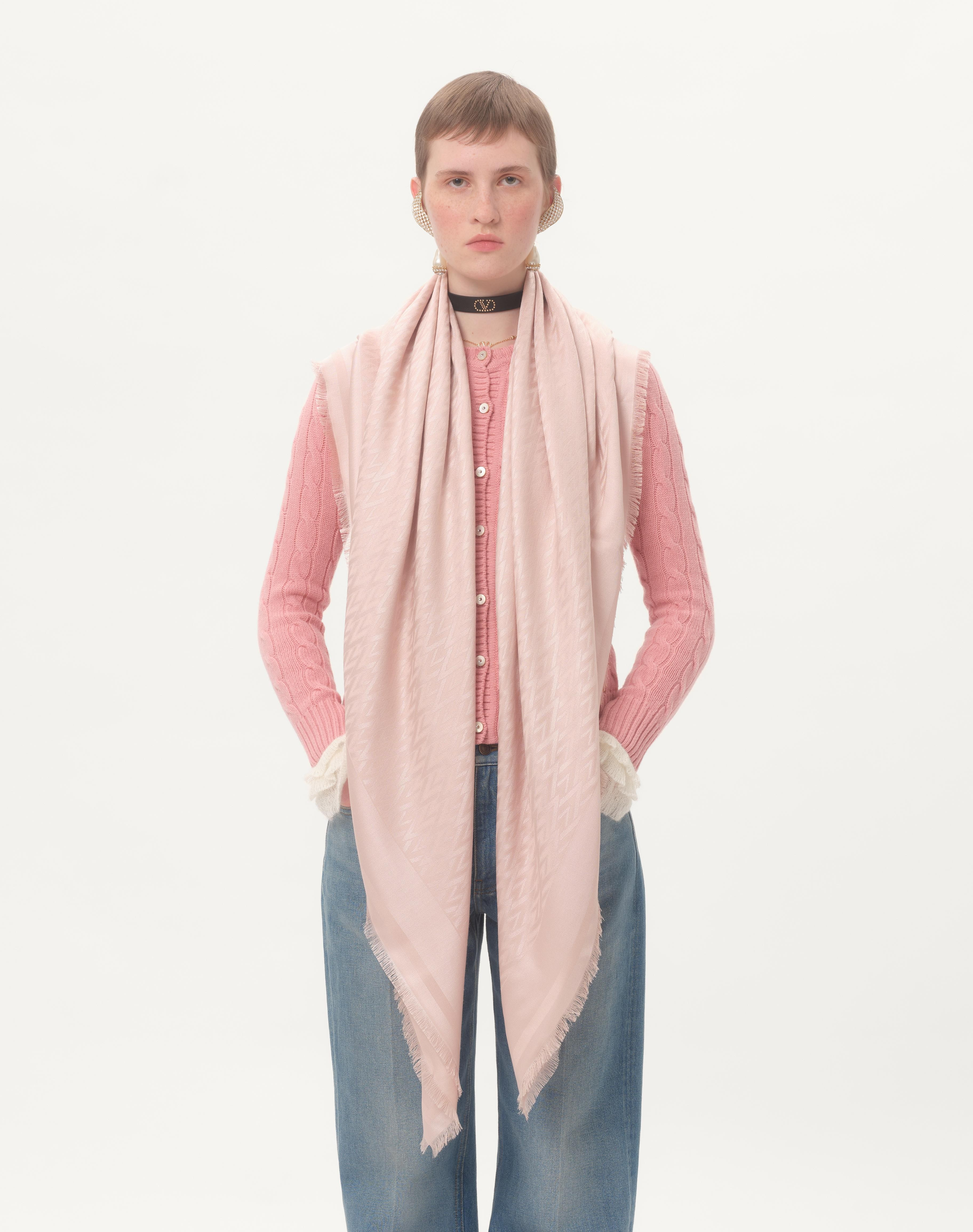 TOUTE LA V WOOL AND SILK SHAWL - 2