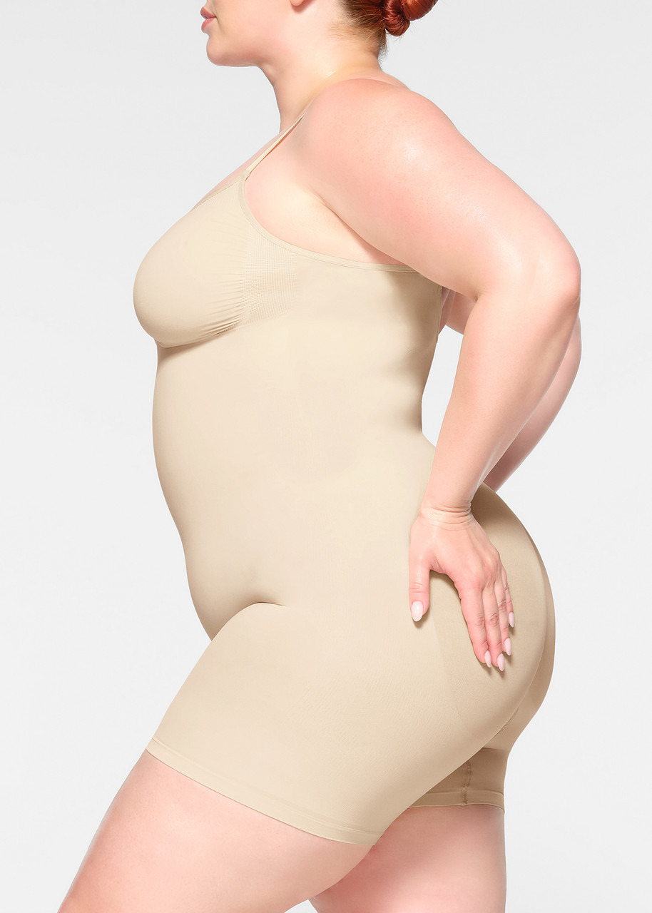 Skims Seamless Sculpt Mid-thigh Bodysuit - 4