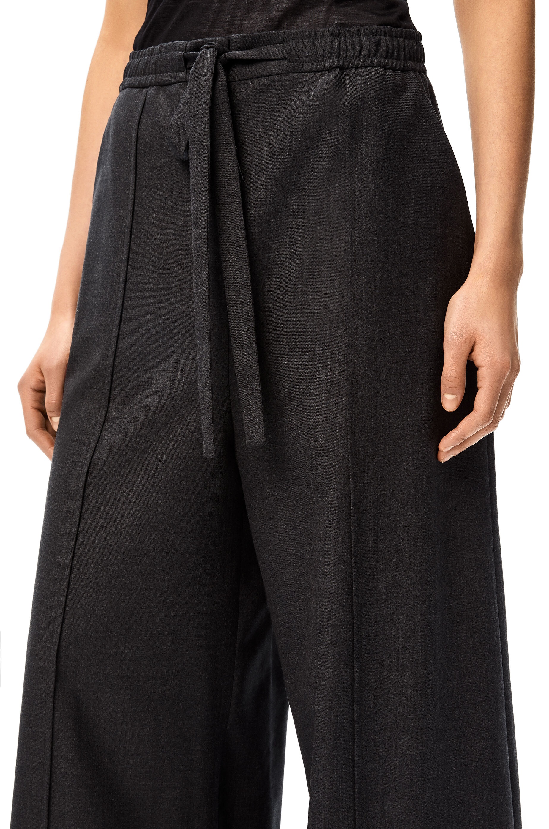 Drawstring fluid trousers in wool - 5