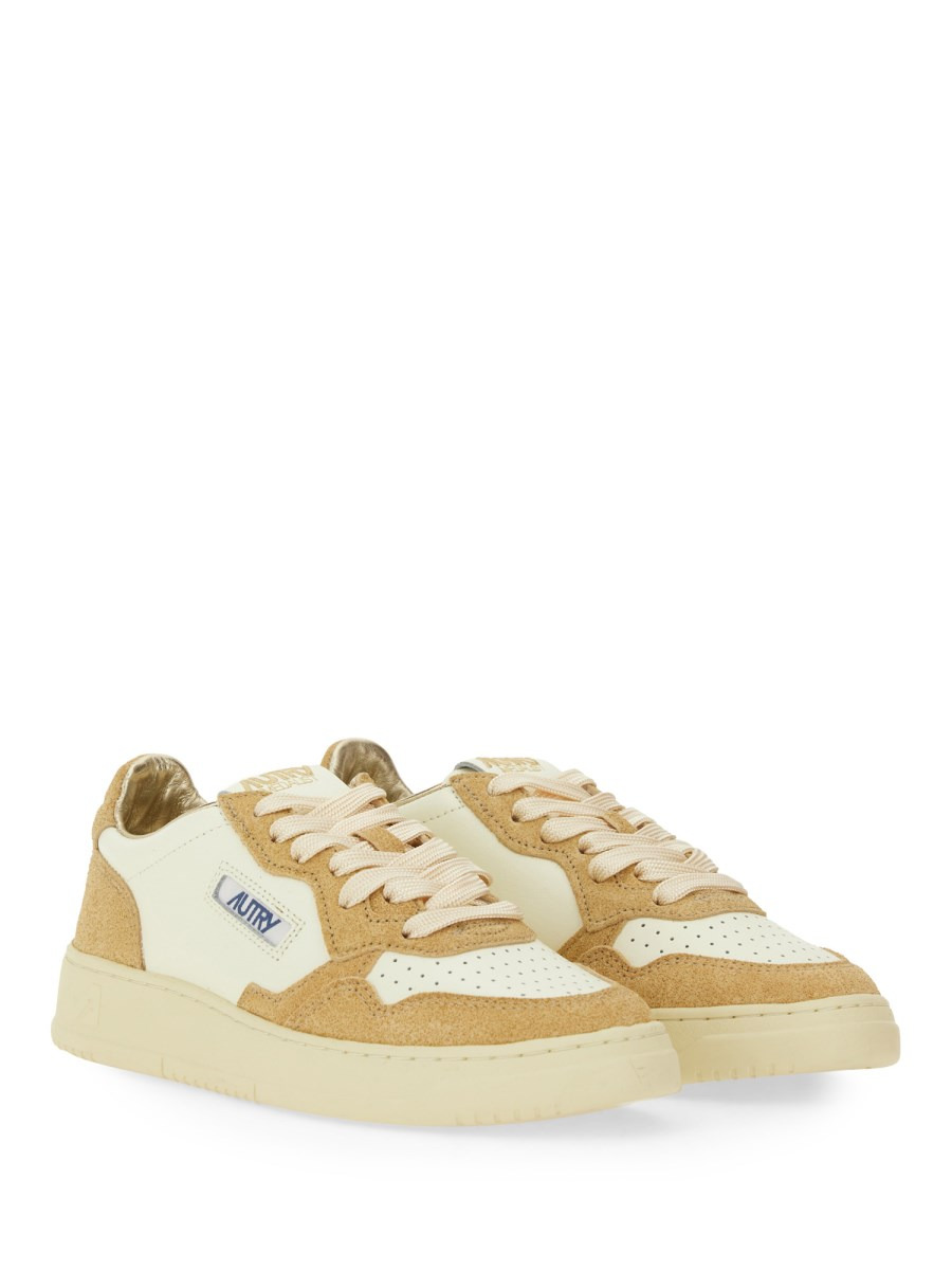 MEDALIST LOW LEATHER AND GLITTER SNEAKER - 2