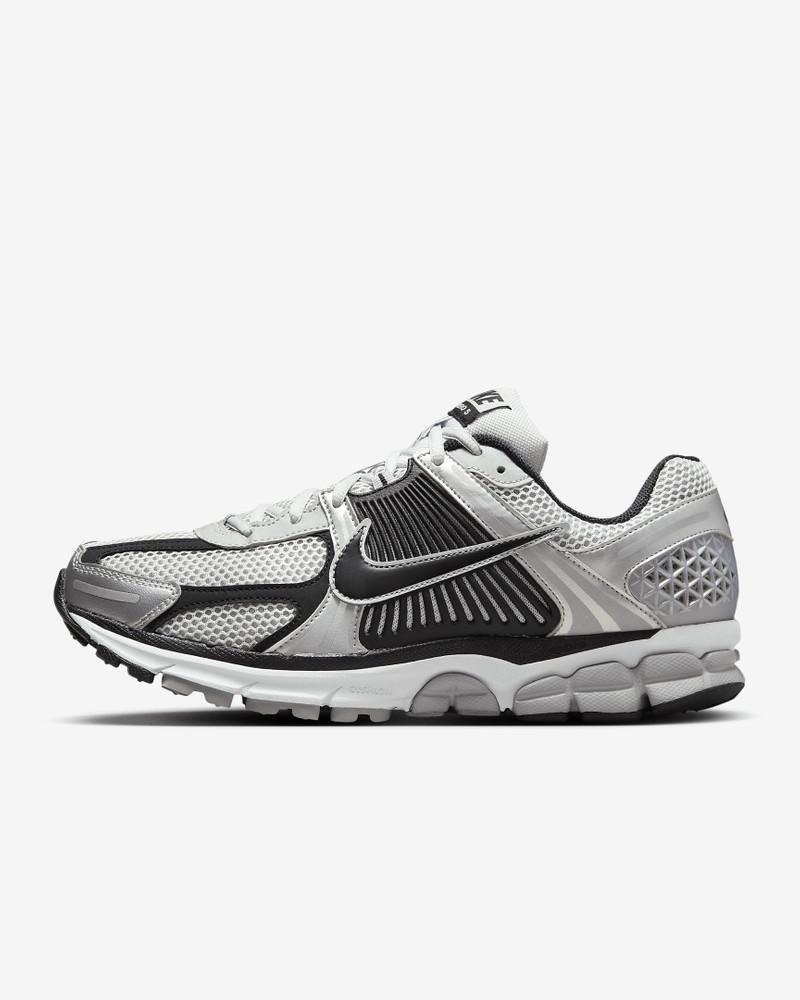Nike Zoom Vomero 5 Men's Shoes - 1