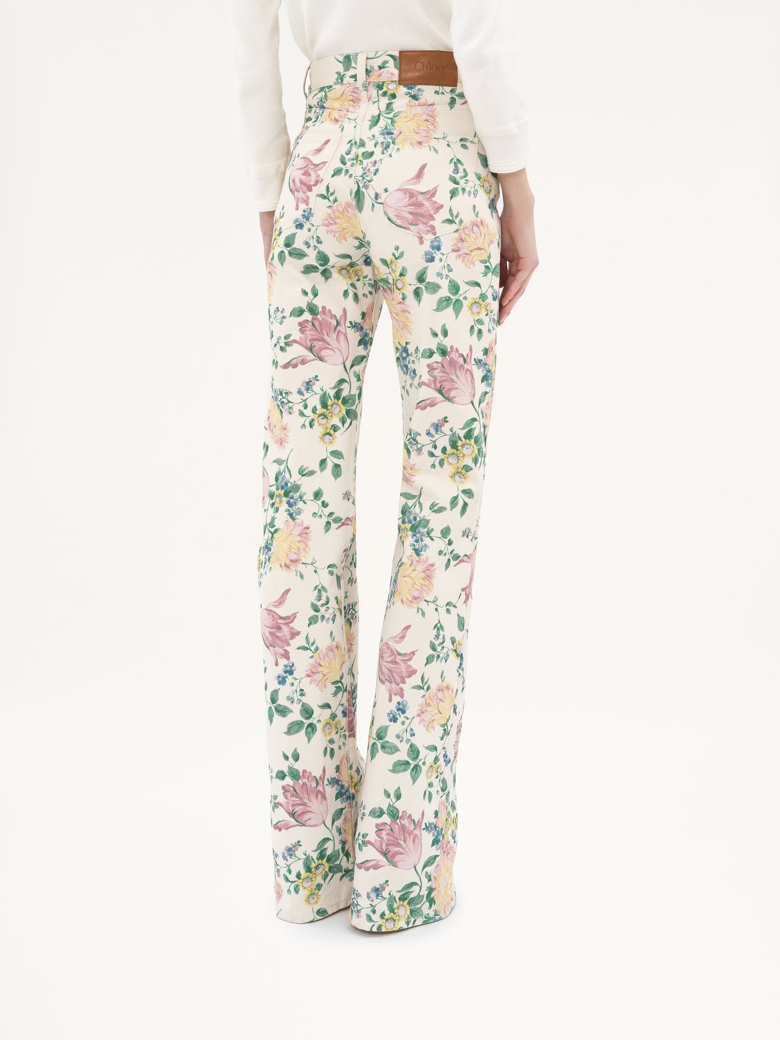 HIGH-RISE FLARE JEANS IN DENIM - 6