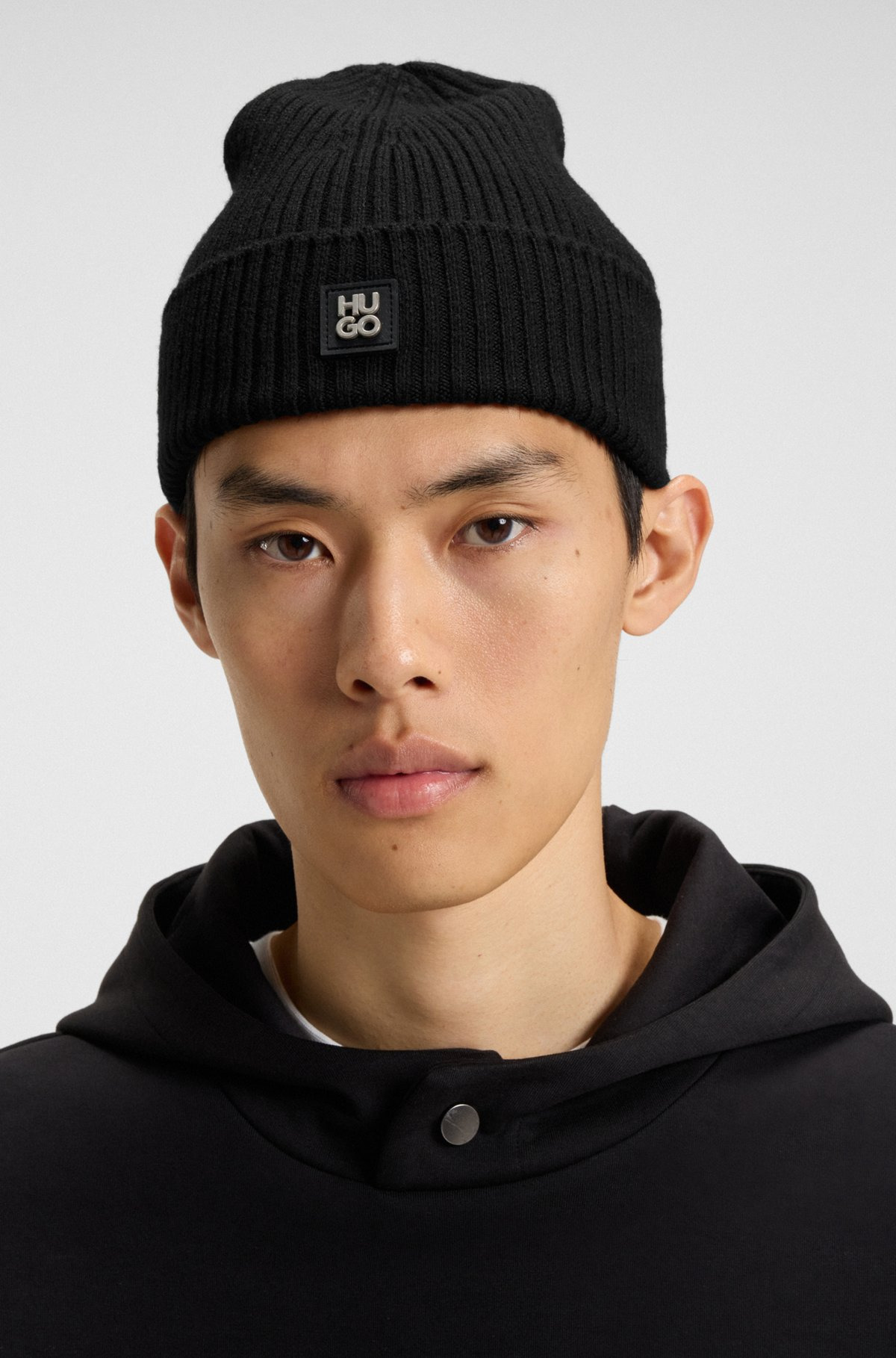 VIRGIN-WOOL BEANIE HAT WITH STACKED-LOGO BADGE - 4