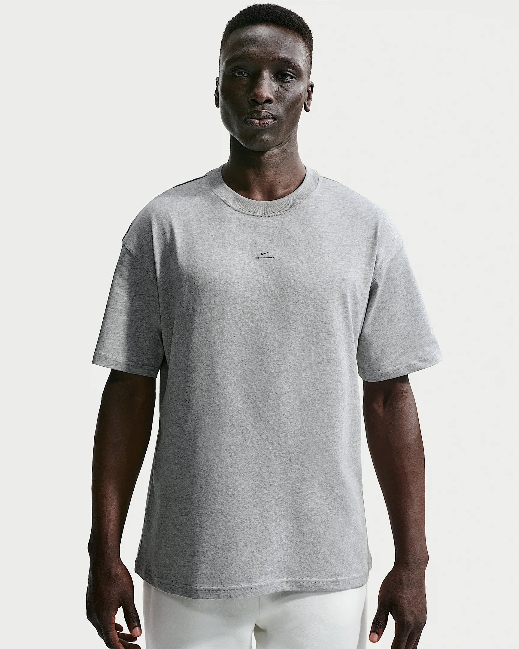 Nike Standard Issue Men's Dri-FIT Basketball T-Shirt - 1