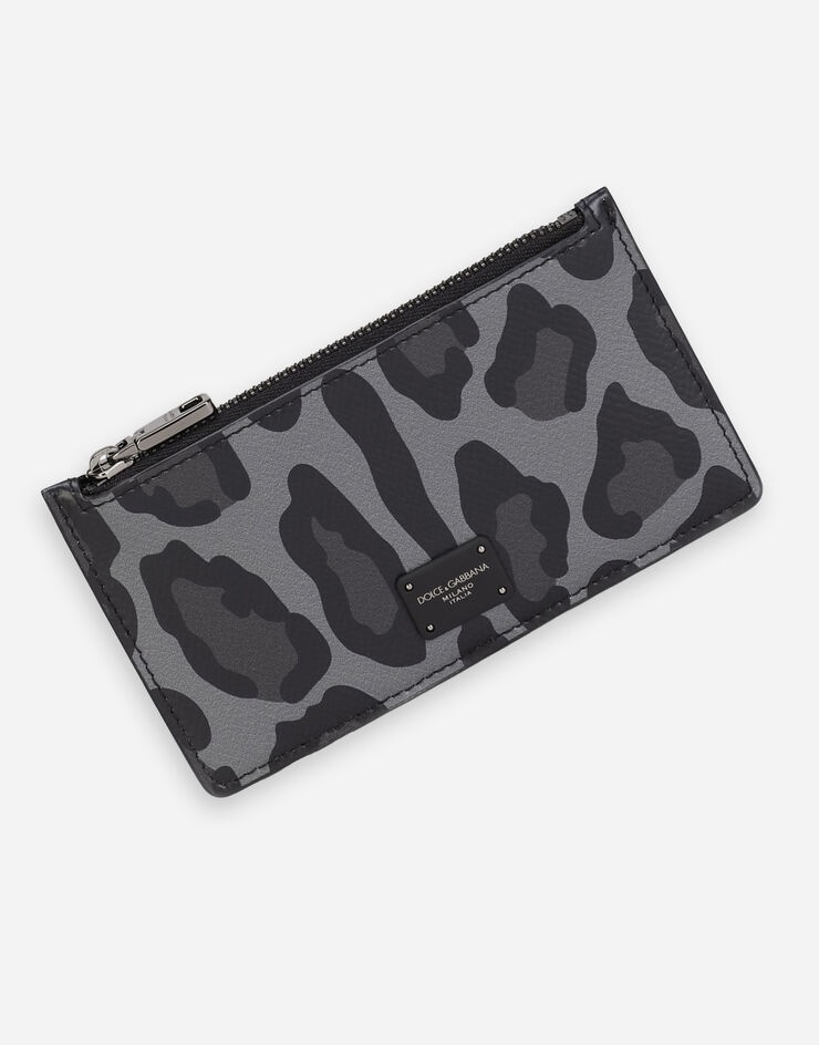 Dauphine calfskin card holder with leopard print against a gray background - 4