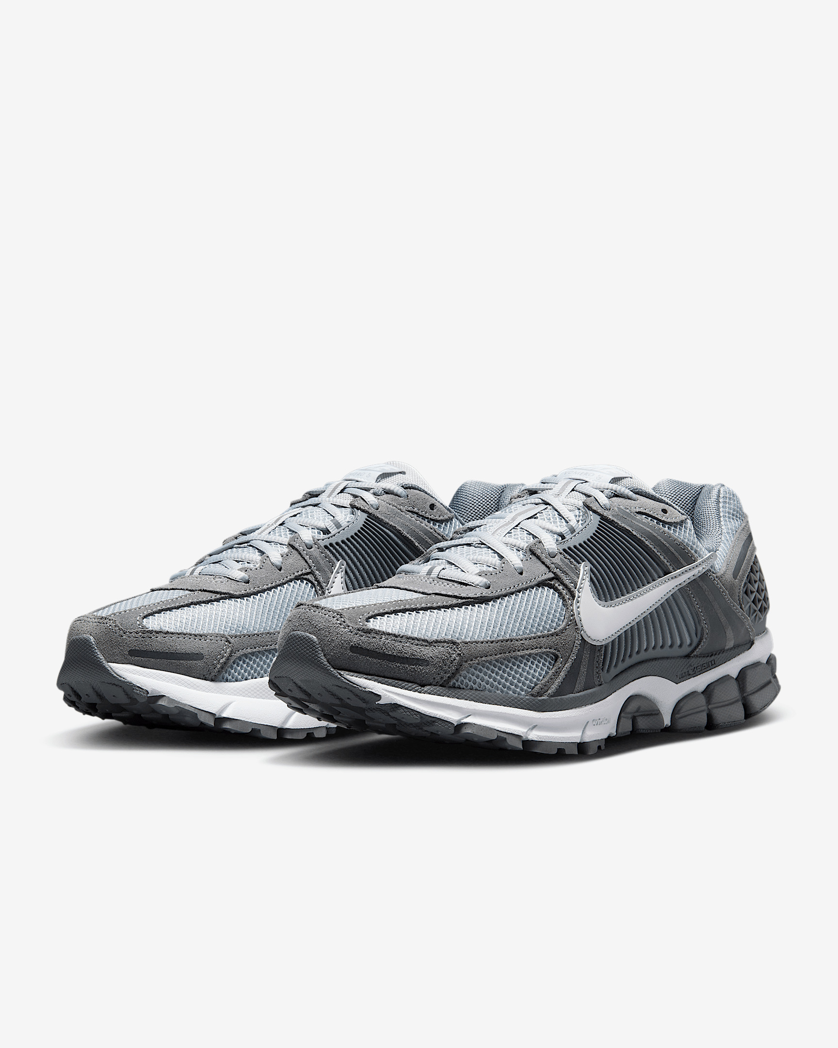 Nike Zoom Vomero 5 Men's Shoes - 5