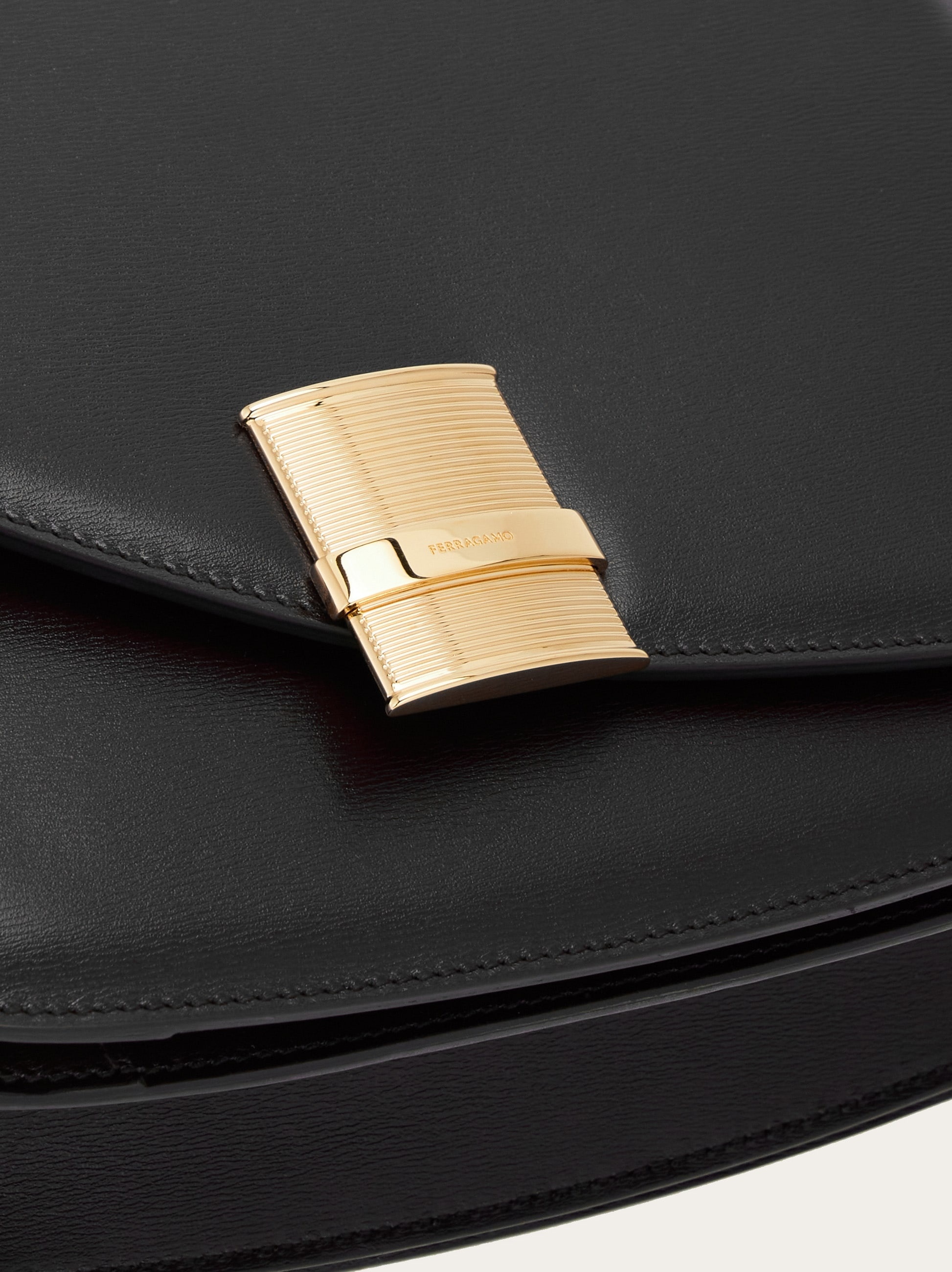 Fiamma crossbody bag (M) - 7