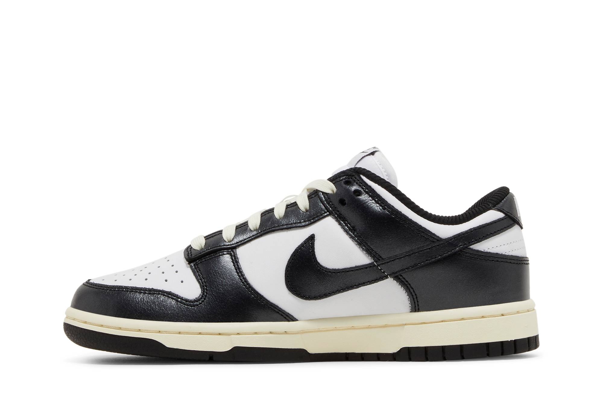 Wmns Dunk Low 'Vintage Panda' - 3