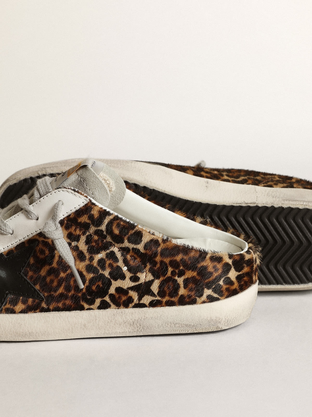 Super-Star Sabots in leopard-print pony skin with black leather star and ice-gray suede tongue - 4