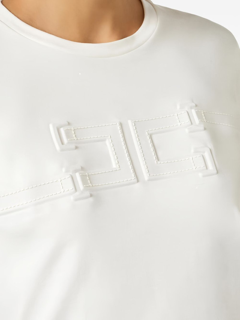 embossed-logo T-shirt 5