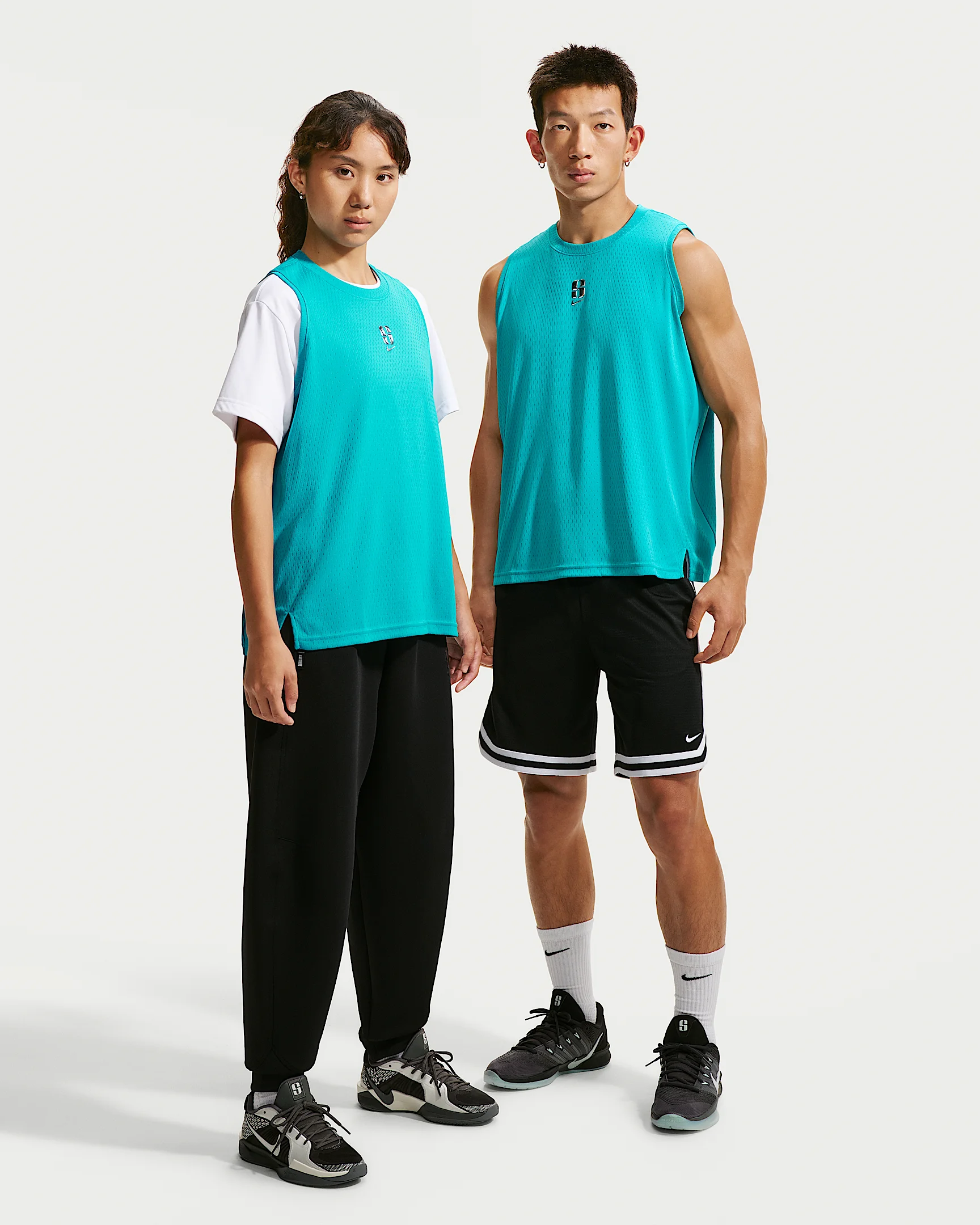 Sabrina Nike Aero-FIT Sleeveless Basketball Top - 1