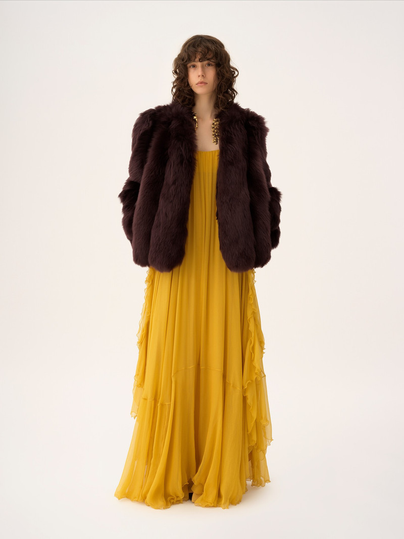 Chloé OVERSIZED SHORT COAT IN SHEARLING outlook